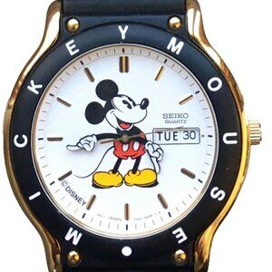 Disney Sports Seiko Mens Mickey Mouse Watch! Brand-New! Rare and Retired!